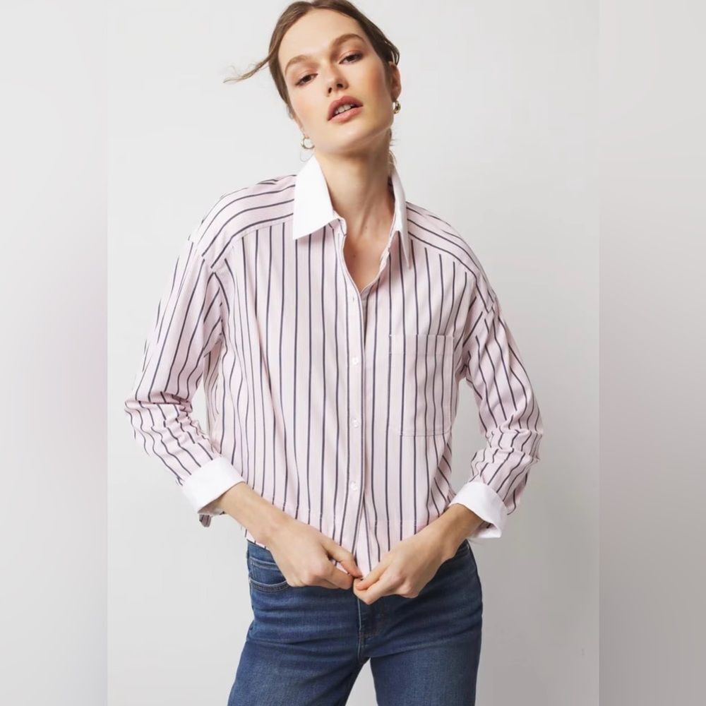 WHBM 14 White Pink Black Sherry Stripe Cropped Long Sleeve Button Front Shirt